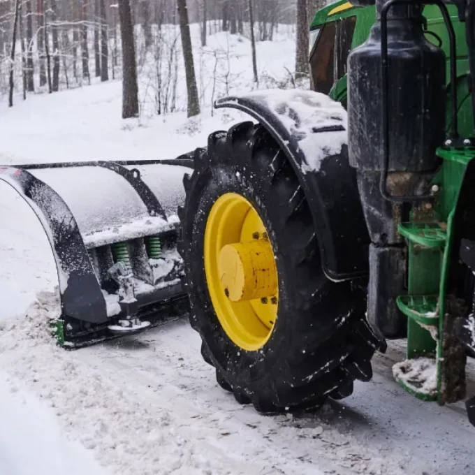 Effiziente Baustellenreinigung in Berlin für Bau- und Feinreinigung. Saubere Flächen für sichere Übergaben.
